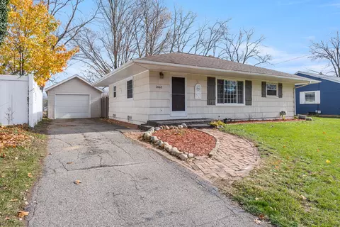 2663 Fairway Dr, Jackson, MI 49201 photo 3