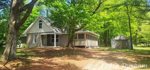 3719 64th St, Holland, MI 49423