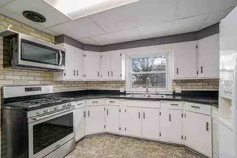 14213 E O N Ave, Climax, MI 49034 photo 12