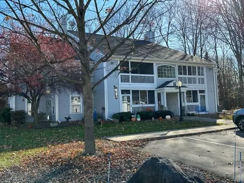 385 Boyer Ct, Marshall, MI 49068 photo 2