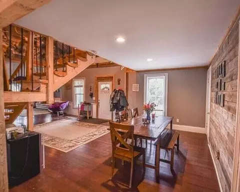 860 E Central Rd, Quincy, MI 49082 photo 15