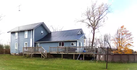 860 E Central Rd, Quincy, MI 49082 photo 4