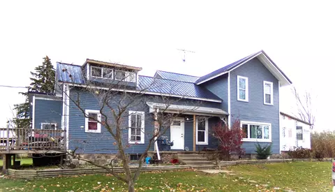 860 E Central Rd, Quincy, MI 49082