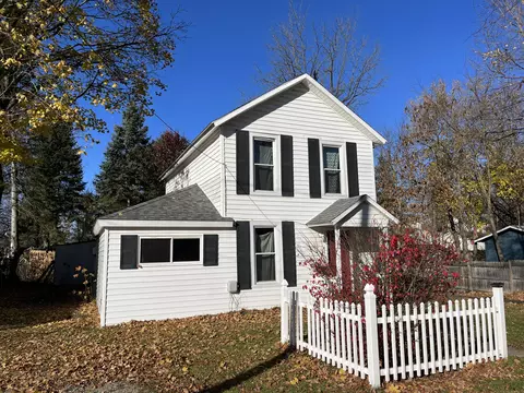 50 Salem St, Hillsdale, MI 49242