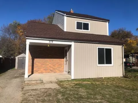 219 Walter St SE, Grand Rapids, MI 49548