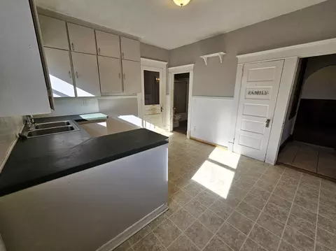 130 S Walker St, Bronson, MI 49028 photo 22