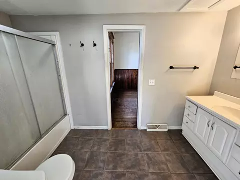 130 S Walker St, Bronson, MI 49028 photo 17