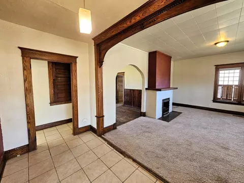 130 S Walker St, Bronson, MI 49028 photo 4