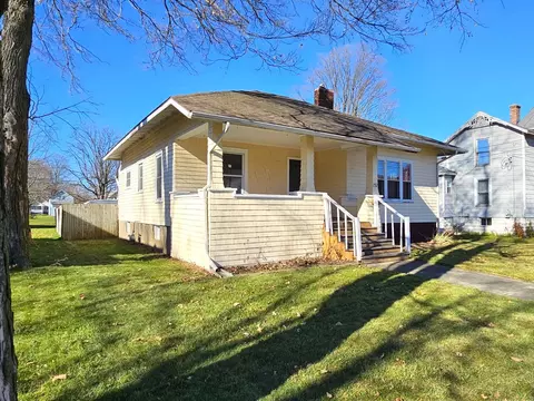 130 S Walker St, Bronson, MI 49028 photo 2
