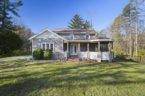 5330 Browns Lake Rd, Jackson, MI 49203