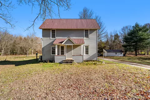 17344 120th Ave, Nunica, MI 49448