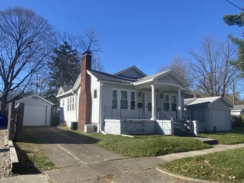 16 S 14th St, Niles, MI 49120