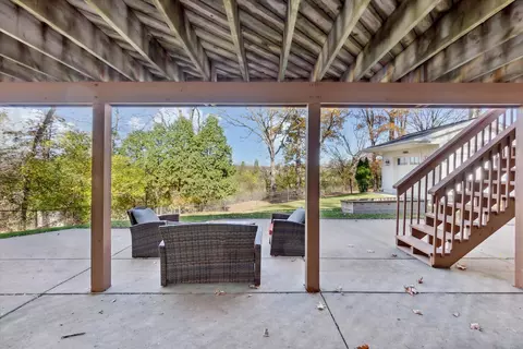 1010 Oakridge Dr, Jackson, MI 49203 photo 45