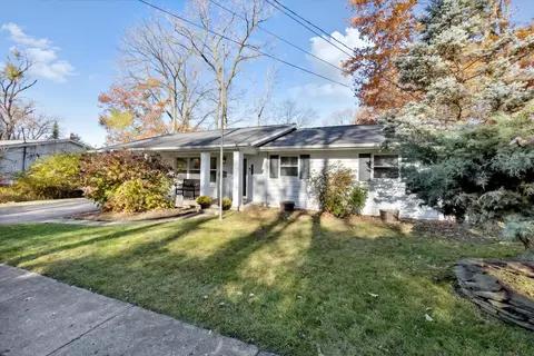 1010 Oakridge Dr, Jackson, MI 49203 photo 28