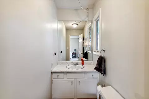 1010 Oakridge Dr, Jackson, MI 49203 photo 21