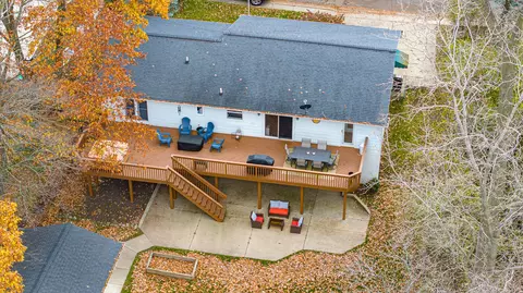 1010 Oakridge Dr, Jackson, MI 49203 photo 5