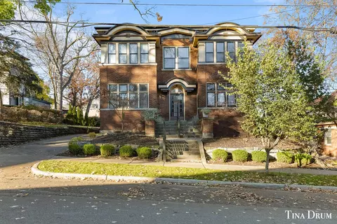 17 Union Ave SE #1S, Grand Rapids, MI 49503