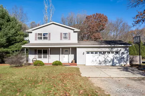 11480 W Bluewater Hwy, Lowell, MI 49331