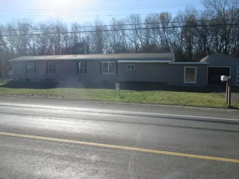 1264 106th Ave, Plainwell, MI 49080 photo 2