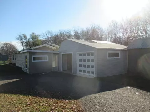 1264 106th Ave, Plainwell, MI 49080 photo 4