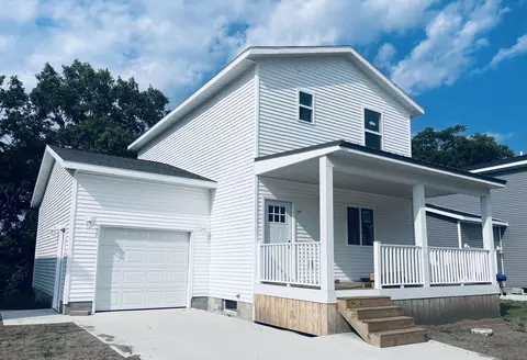 750 Leonard Ave, Muskegon, MI 49442