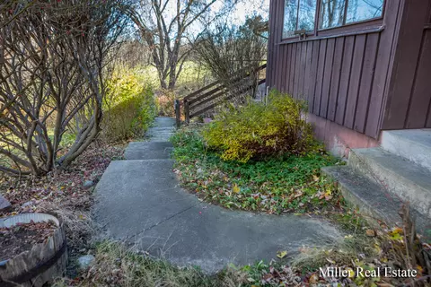 3721 Eckert Rd, Freeport, MI 49325 photo 43