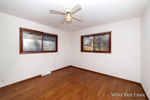 3721 Eckert Rd, Freeport, MI 49325 photo 12