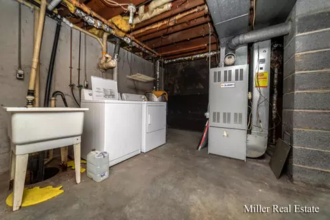 3721 Eckert Rd, Freeport, MI 49325 photo 27