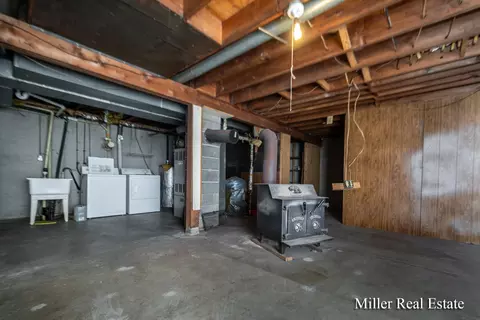 3721 Eckert Rd, Freeport, MI 49325 photo 25