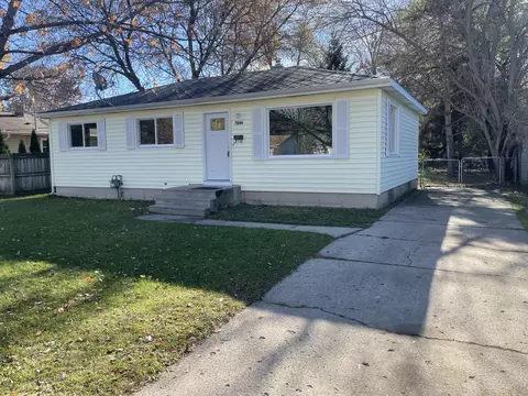 1544 41st St SW, Wyoming, MI 49509