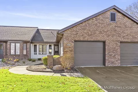 3288 Johnson Ct SW, Grandville, MI 49418