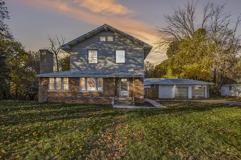 27 Harold St, Battle Creek, MI 49015