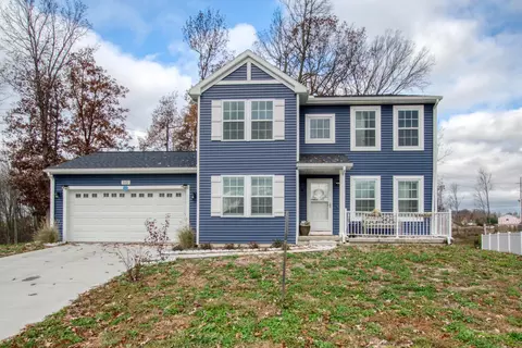 5051 Chinook Ct SE, Caledonia, MI 49316
