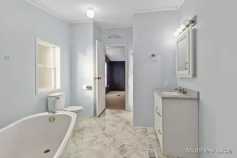 803 S Parker St, Crystal, MI 48818 photo 21