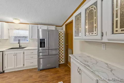 803 S Parker St, Crystal, MI 48818 photo 12