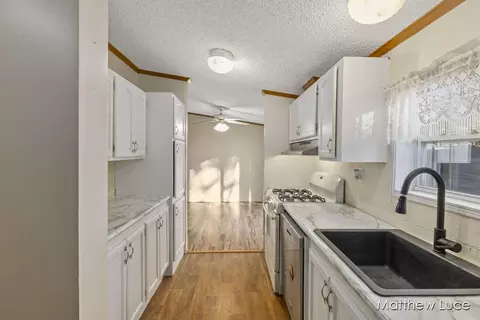 803 S Parker St, Crystal, MI 48818 photo 13
