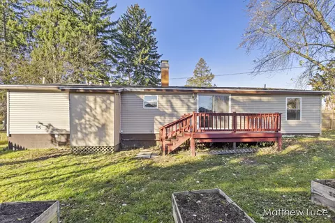 803 S Parker St, Crystal, MI 48818 photo 30