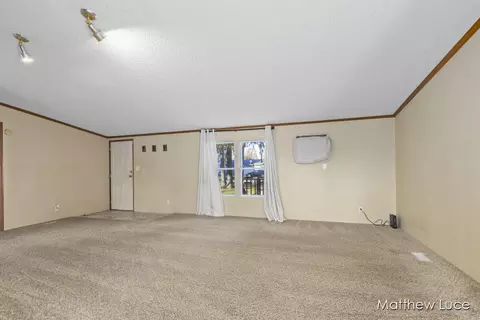 803 S Parker St, Crystal, MI 48818 photo 7