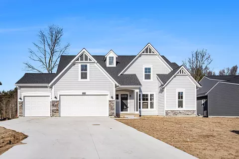14449 Windway Dr, Grand Haven, MI 49417