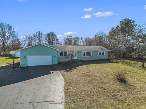 4050 M-79, Hastings, MI 49058