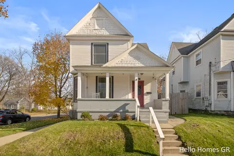 224 Houseman Ave NE, Grand Rapids, MI 49503