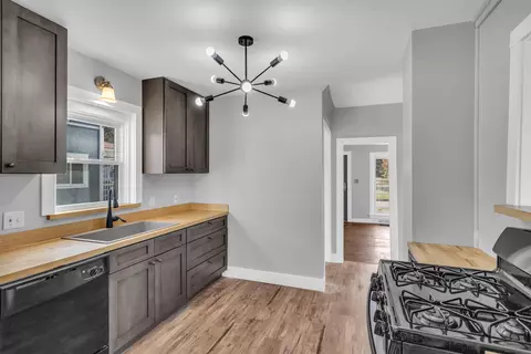 906 Union St, Jackson, MI 49203 photo 16