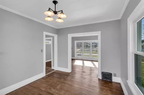 906 Union St, Jackson, MI 49203 photo 10