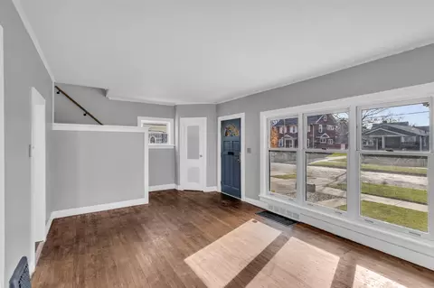 906 Union St, Jackson, MI 49203 photo 6