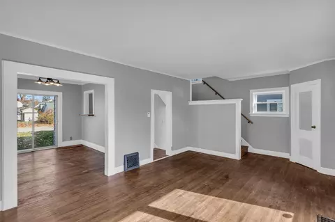 906 Union St, Jackson, MI 49203 photo 7