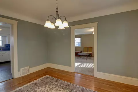 217 N Bowen St, Jackson, MI 49202 photo 12