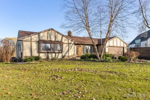 6850 Bonita Vista Ct NE, Rockford, MI 49341