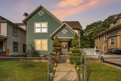 1121 Madison Ave SE, Grand Rapids, MI 49507