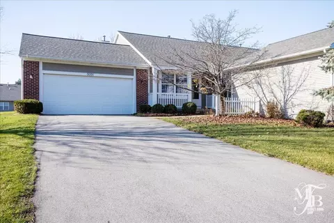 5051 Strawberry Pines Ave NW, Comstock Park, MI 49321