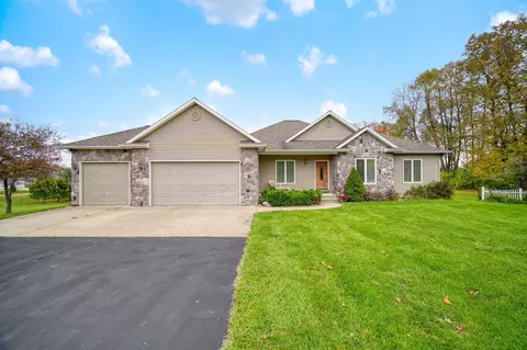 3609 N Dearing Rd, Parma, MI 49269